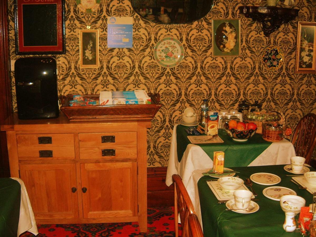 Manor House B And B Ларн Экстерьер фото